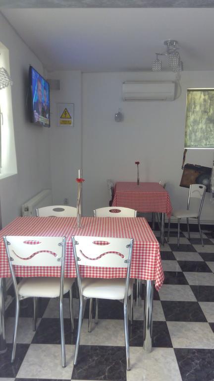 B&B Duo Caffe Bukareszt Zewnętrze zdjęcie